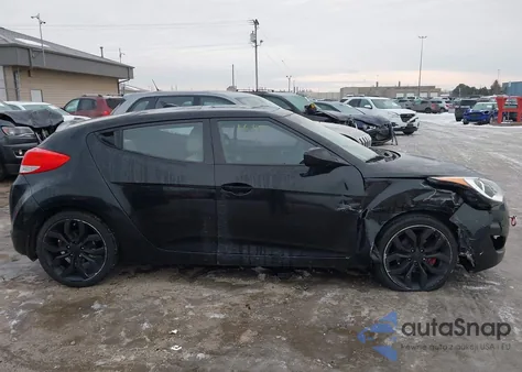 2013 Hyundai Veloster Base W/Gray z USA, uszkodzony, nr VIN KMHTC6ADXDU094519